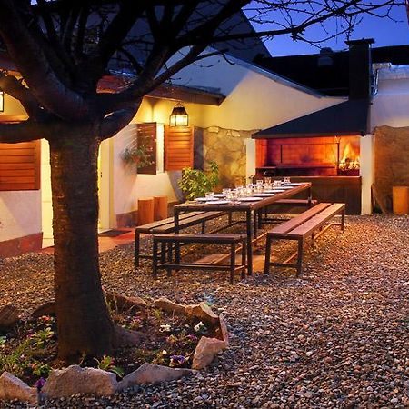 Hostel Los Troncos San Carlos de Bariloche Exterior photo